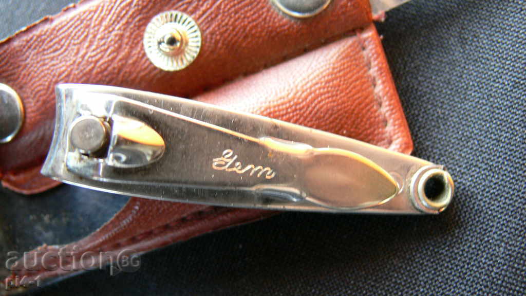 Delivery of JUICE BUTTON AND CUTTER Delivery of JUICE BUTTON AND CUTTER