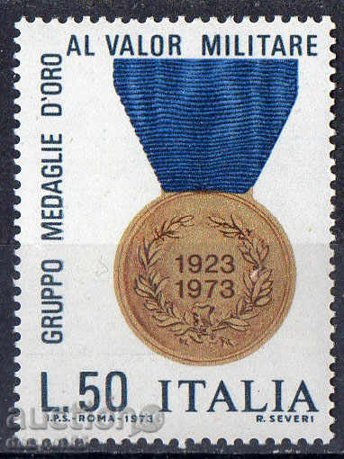 1973 Ιταλία. Σύλλογος των βραβευθέντων στρατιωτικές τιμές.