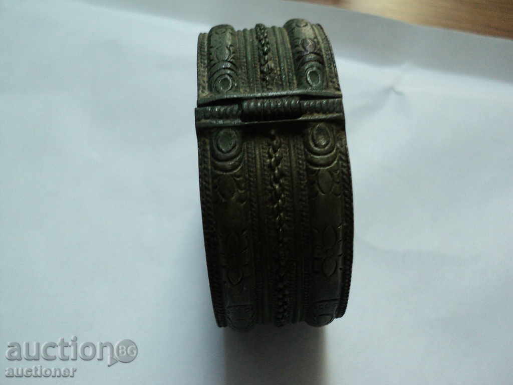 SOVEREIGN SILVER STARA GRIVNA-SACHAN. with price 50.00 BGN | € 25.56 SOVEREIGN SILVER STARA GRIVNA-SACHAN. with price 50.00 BGN | € 25.56