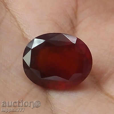 Аукцион гранат - естествен - фасет -чифт Аукцион гранат - естествен - фасет -чифт