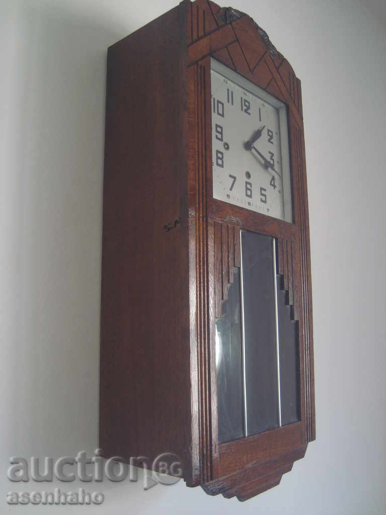 RED 4/4 WALL CASE 6 with price 285.00 BGN | € 145.72