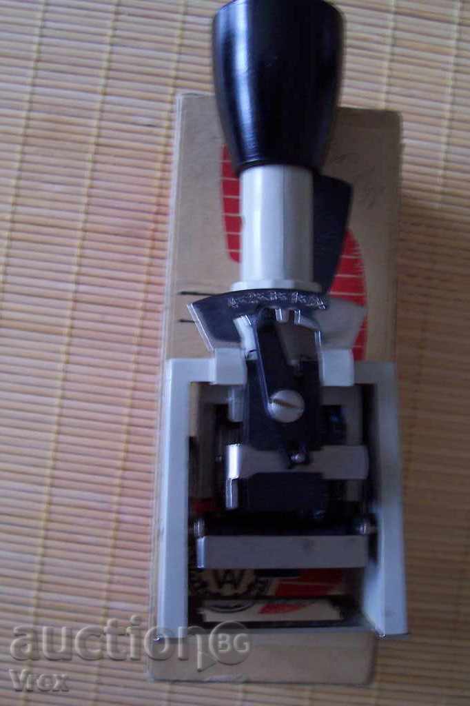 Delivery of Old numerator with box and instructions Delivery of Old numerator with box and instructions