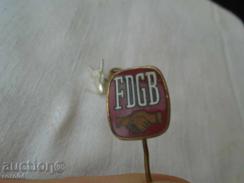 LABELS with price 9.99 BGN | € 5.11 LABELS with price 9.99 BGN | € 5.11