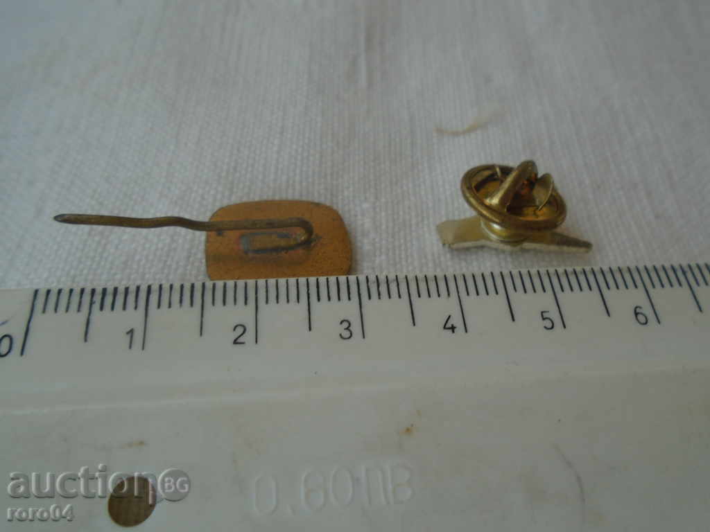 LABELS - 6 LABELS - 6