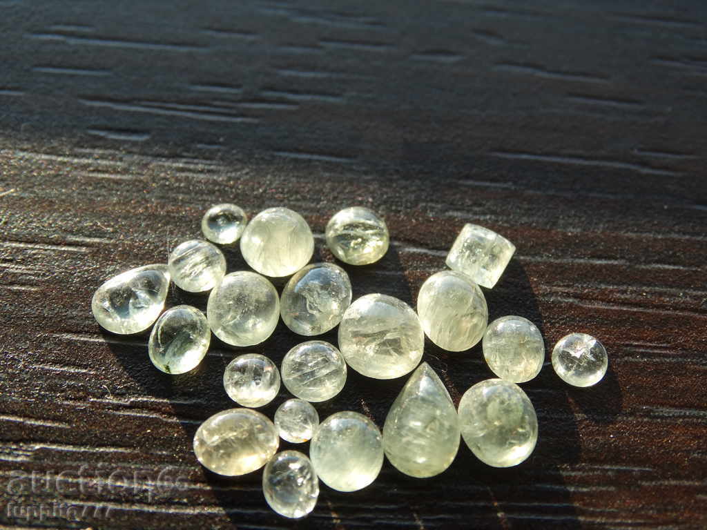 tourmaline - natural - capoon - lot 20 pieces with price 204.80 BGN | € 104.71 tourmaline - natural - capoon - lot 20 pieces with price 204.80 BGN | € 104.71