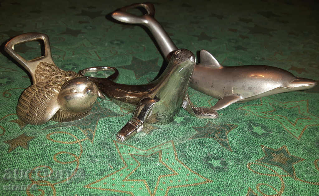 Delivery of Bronze Door Openers - Interesting Lot - 3 pcs. Delivery of Bronze Door Openers - Interesting Lot - 3 pcs.