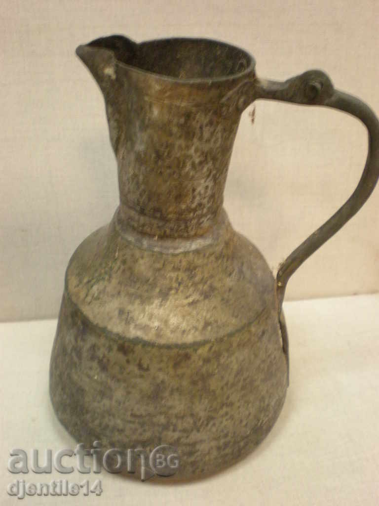 Copper pot - old