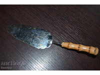 Confectionery trowel
