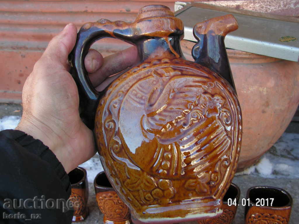 Licitație 7282. ceramica STAR SERVICE coniac glazurate