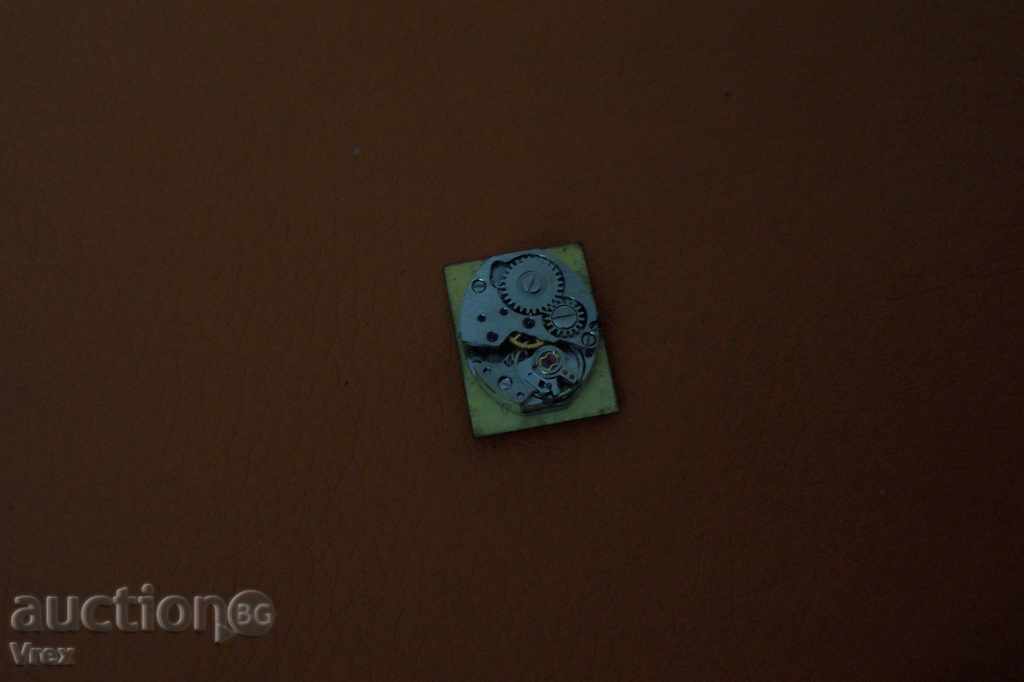 Delivery of Glashutte mechanical women's watch -17 rubis Delivery of Glashutte mechanical women's watch -17 rubis