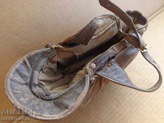 Piele motocicleta casca pălărie casca de motociclete 40-60 de ani cu preț 43.00 BGN | € 21.99