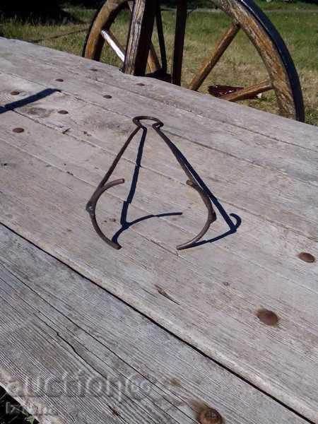 Old jar removal device with price 10.00 BGN | € 5.11 Old jar removal device with price 10.00 BGN | € 5.11