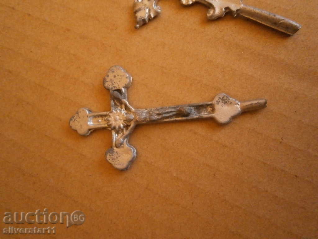 Παρτίδα τέσσερις cross σταυροί με τιμή 25.00 BGN | € 12.78 Παρτίδα τέσσερις cross σταυροί με τιμή 25.00 BGN | € 12.78