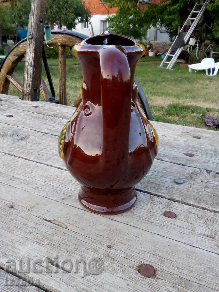 Κεραμική, στάμνα με τιμή 12.00 BGN | € 6.14 Κεραμική, στάμνα με τιμή 12.00 BGN | € 6.14