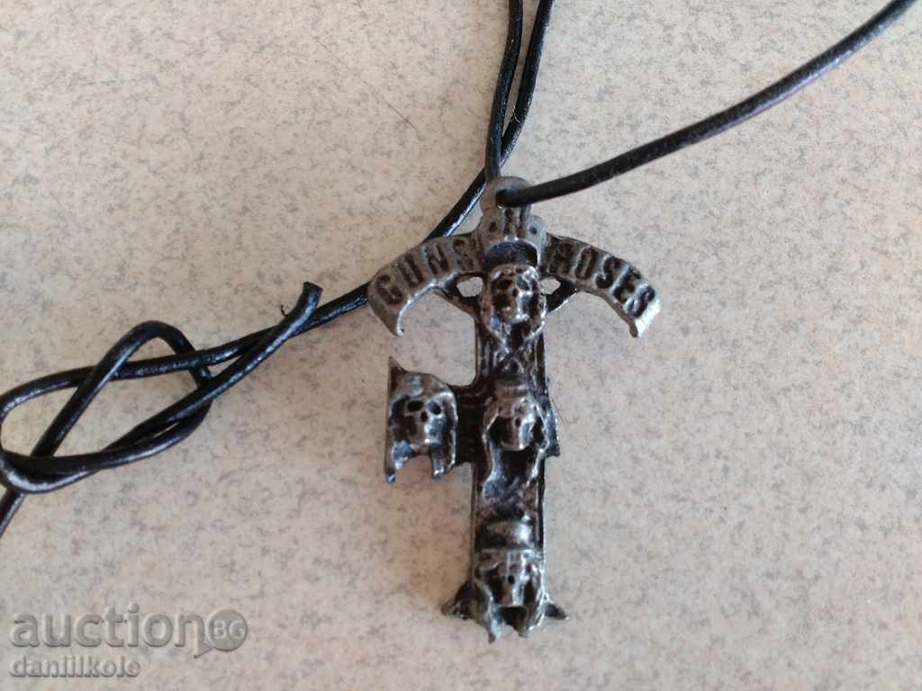 Auction * $ * Y * $ * MEDALYON GERDAN GUNS`N`ROSES WITH SHAPES 5 * $ * Y * $ * Auction * $ * Y * $ * MEDALYON GERDAN GUNS`N`ROSES WITH SHAPES 5 * $ * Y * $ *