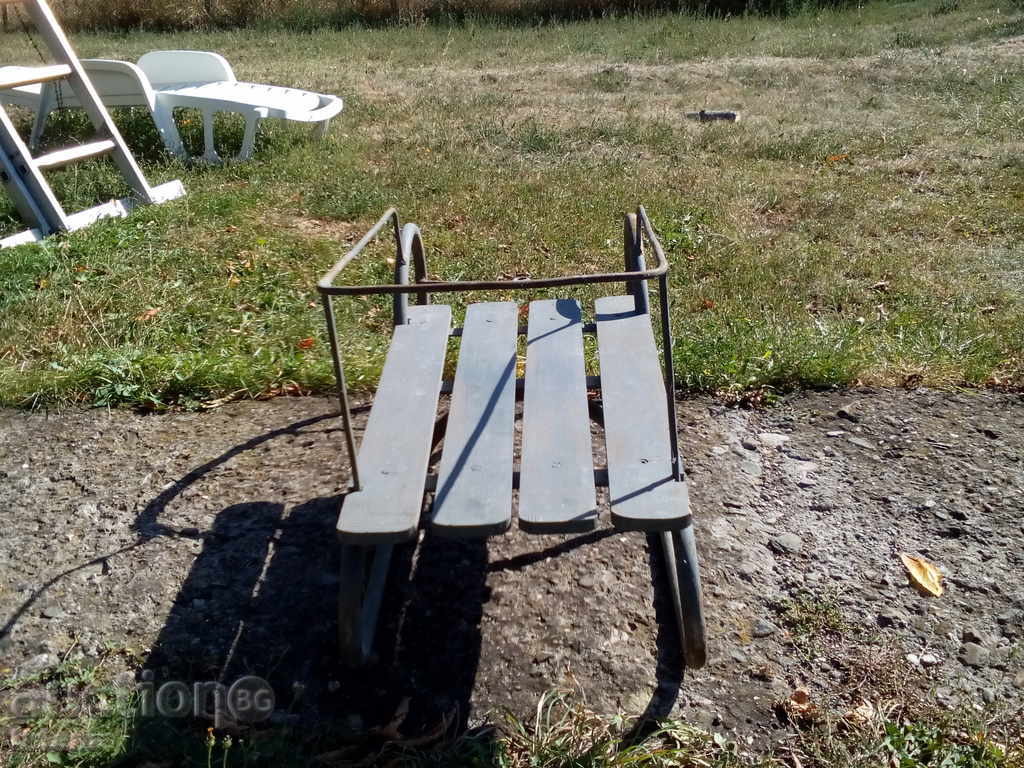 Old sleigh with price 70.00 BGN | € 35.79