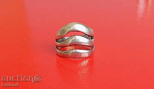 Дамски сребърен пръстен, ръчна изработка. За жени