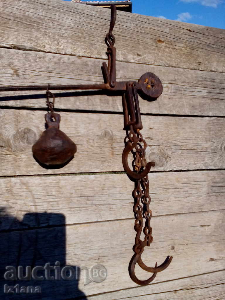 Ancient scales with price 36.00 BGN | € 18.41 Ancient scales with price 36.00 BGN | € 18.41