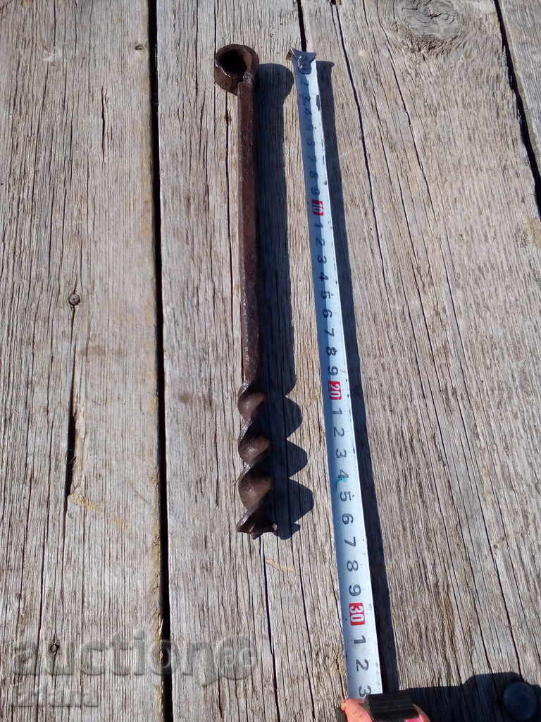 Auction An old screwdriver binds Auction An old screwdriver binds