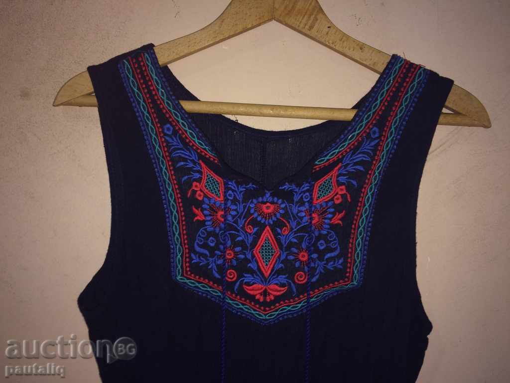 SHIRT TO WEAR THE DRESS - EMBROIDERED SILK with price 20.00 BGN | € 10.23 SHIRT TO WEAR THE DRESS - EMBROIDERED SILK with price 20.00 BGN | € 10.23