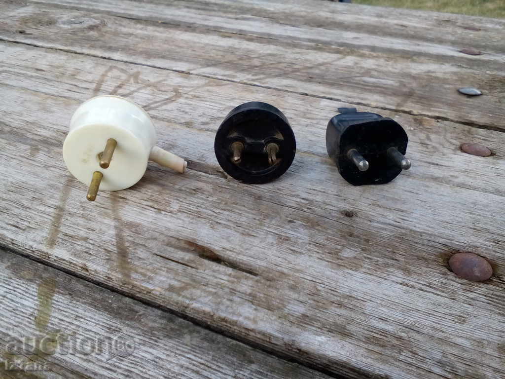 Αρχαίο ηλεκτρικό φις Αρχαίο ηλεκτρικό φις