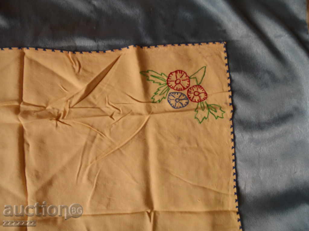 old embroidered check with price € 4.00 | 7.82 BGN