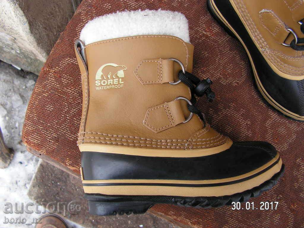 SOREL 7410. KIDS ORIGINAL WATERPROOF SHOES ANKLE BOOT IS SOREL cu preț 35.00 BGN | € 17.90 SOREL 7410. KIDS ORIGINAL WATERPROOF SHOES ANKLE BOOT IS SOREL cu preț 35.00 BGN | € 17.90
