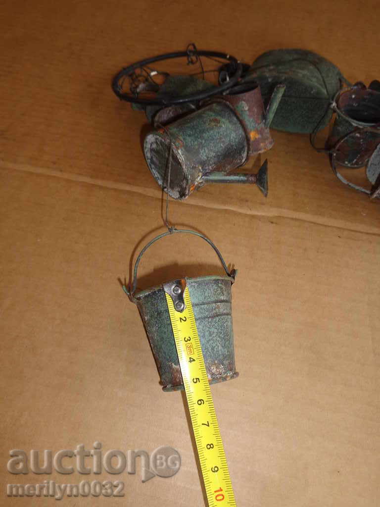 Παράδοση Παιχνίδια παιχνίδι κάδο ποτιστήρι Παράδοση Παιχνίδια παιχνίδι κάδο ποτιστήρι