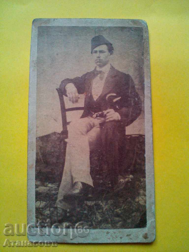 Фотография дебел картон Възрожденец преди 1878 г.