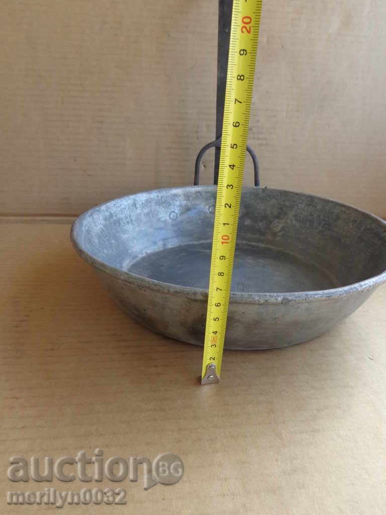 Delivery of Copper frying pan, copper vessel, bakery gift date 1941 Delivery of Copper frying pan, copper vessel, bakery gift date 1941