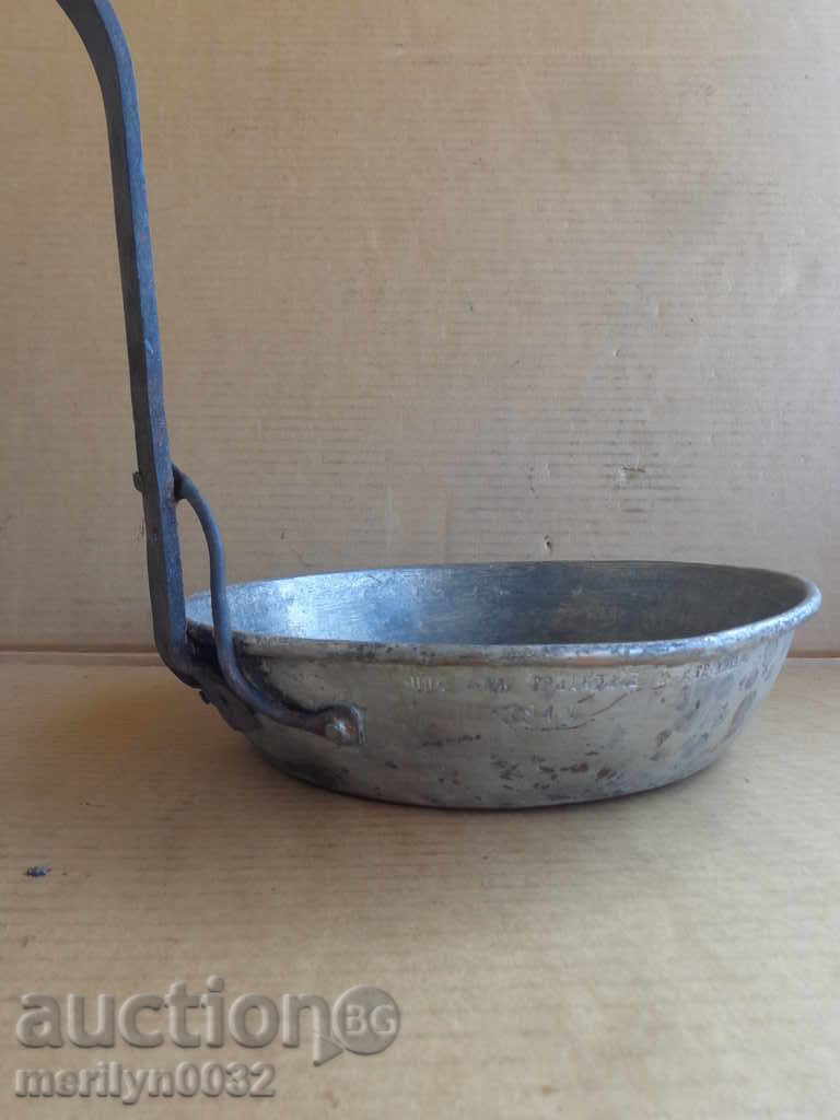 Copper frying pan, copper vessel, bakery gift date 1941 - 5 Copper frying pan, copper vessel, bakery gift date 1941 - 5
