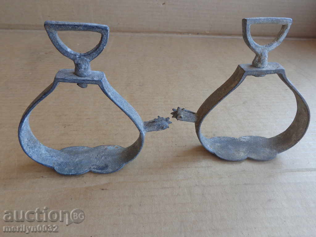 Old bronze stirrups with spurs, cavalry, saddle with price 149.00 BGN | € 76.18 Old bronze stirrups with spurs, cavalry, saddle with price 149.00 BGN | € 76.18