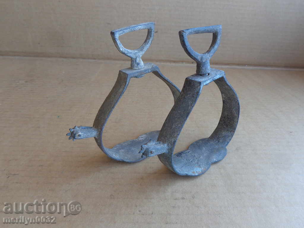 Old bronze stirrups with spurs, cavalry, saddle - 5 Old bronze stirrups with spurs, cavalry, saddle - 5