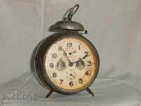 Ceasul „MAUTHE” cu imagini ale lui Simeon și M. Louisa