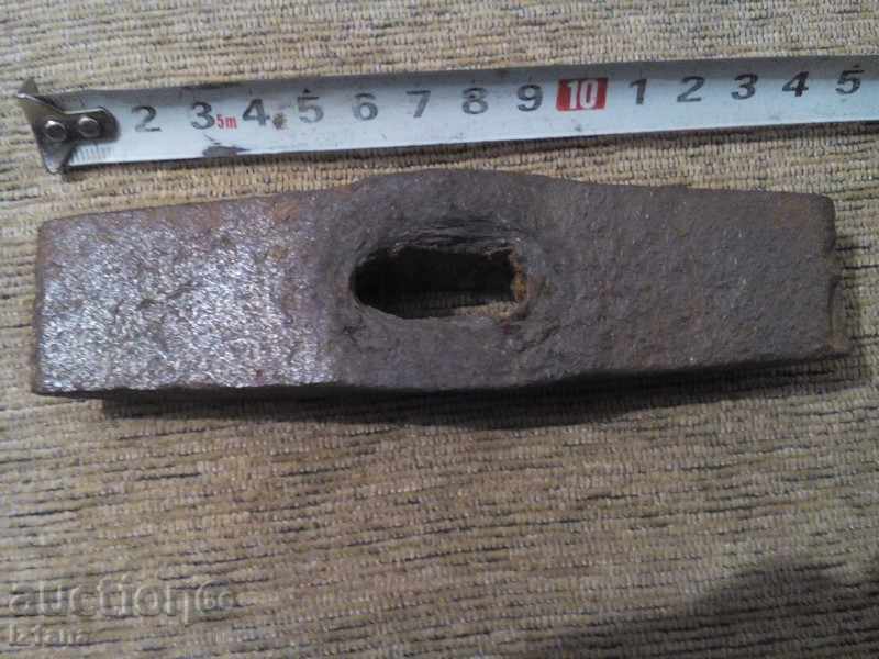 Licitație ciocan vechi