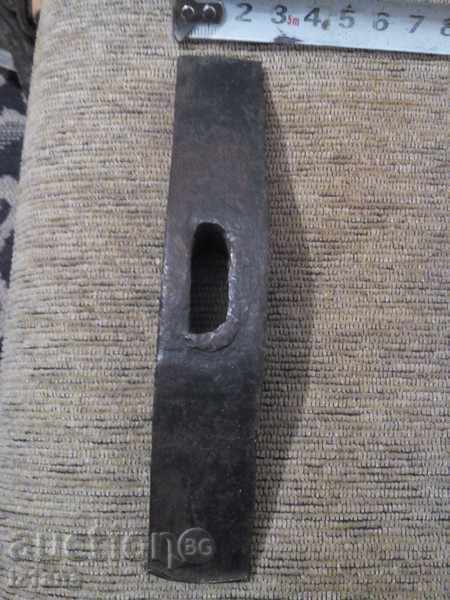 Delivery of Old hammer, hammer