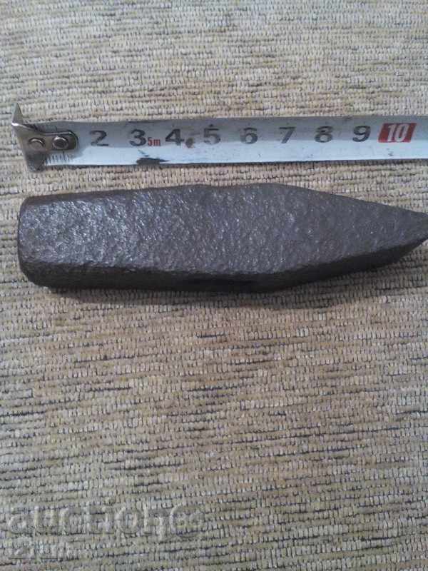 Old hammer, hammer Old hammer, hammer