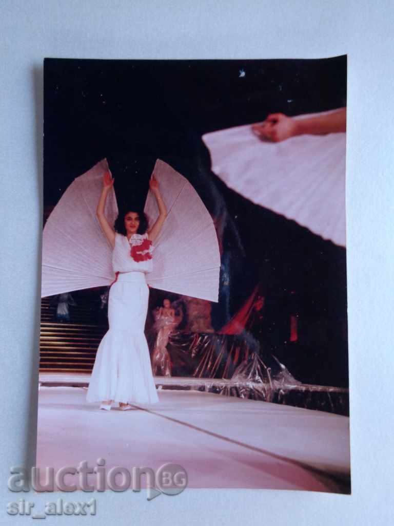 Imagine Bandstand, showgirl - 17,8 / 12,8 cm.
