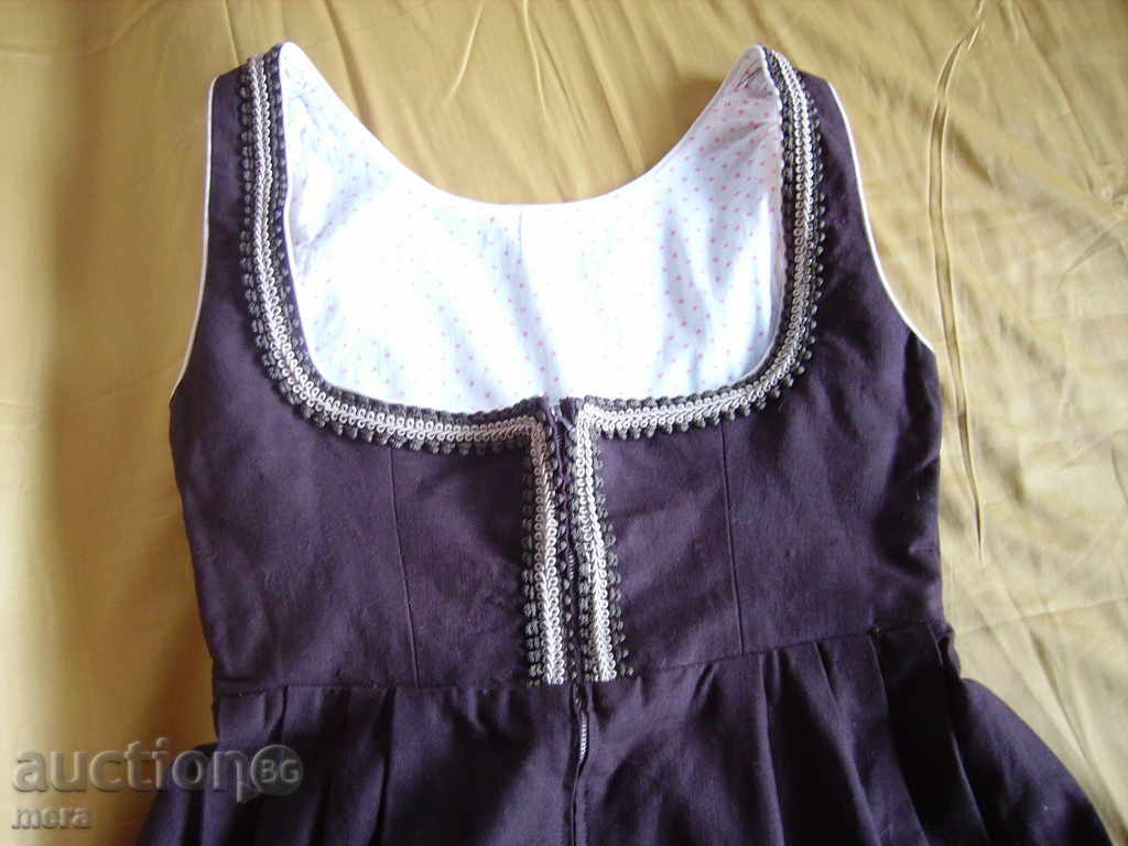 Πλούσια κεντήματα ουκρανική εθνική ενδυμασία με τιμή 90.00 BGN | € 46.02 Πλούσια κεντήματα ουκρανική εθνική ενδυμασία με τιμή 90.00 BGN | € 46.02