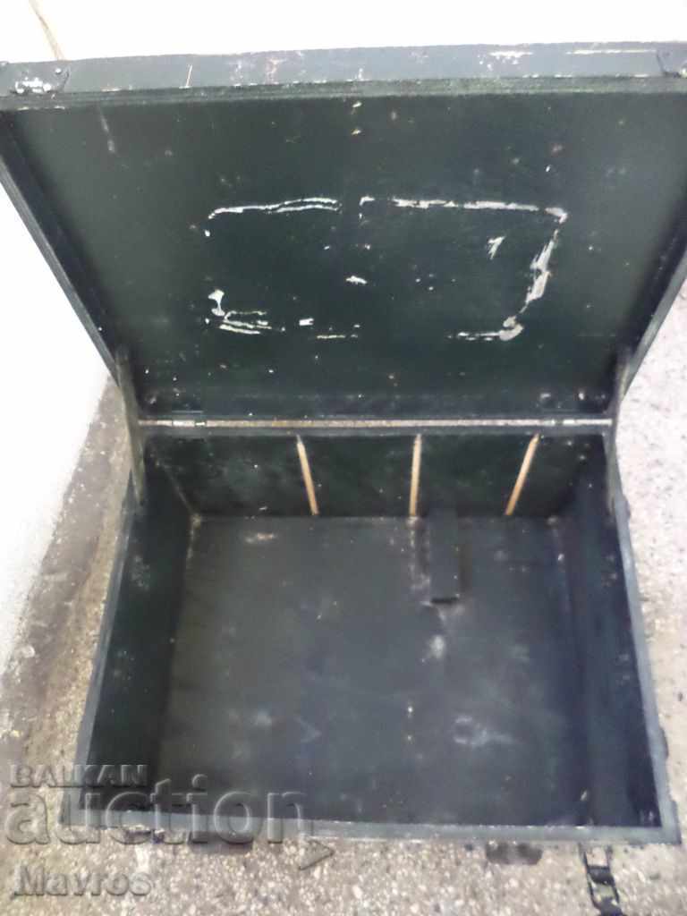 Wooden chest 44x34x23 cm with metal fittings and handles - military - 6