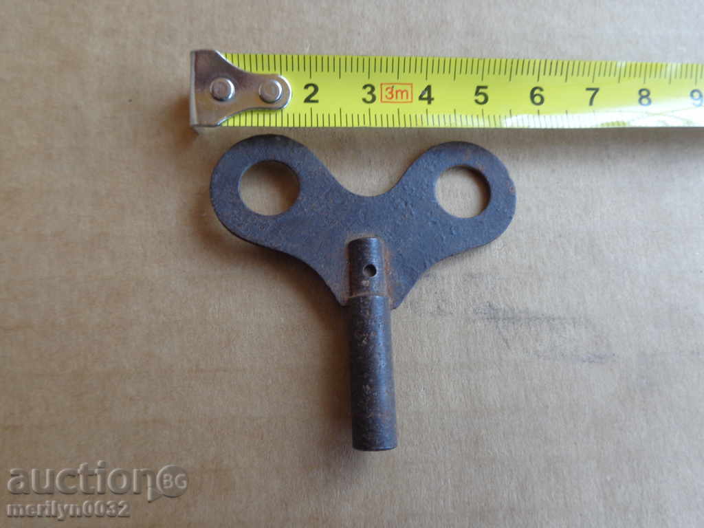 Auction Key for an old clock Auction Key for an old clock