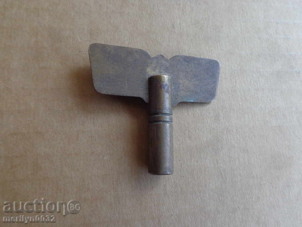Key for an old clock with price 22.00 BGN | € 11.25