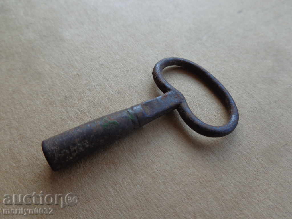 An old clock key for Joker - 5 An old clock key for Joker - 5