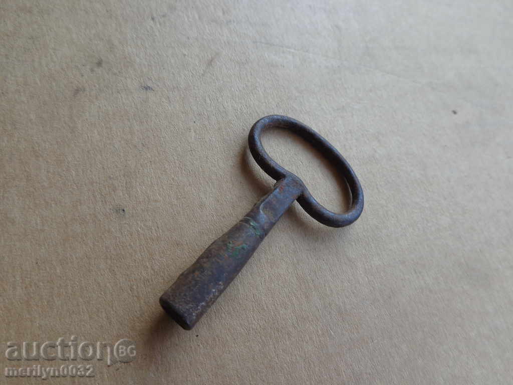 An old clock key for Joker - 6 An old clock key for Joker - 6