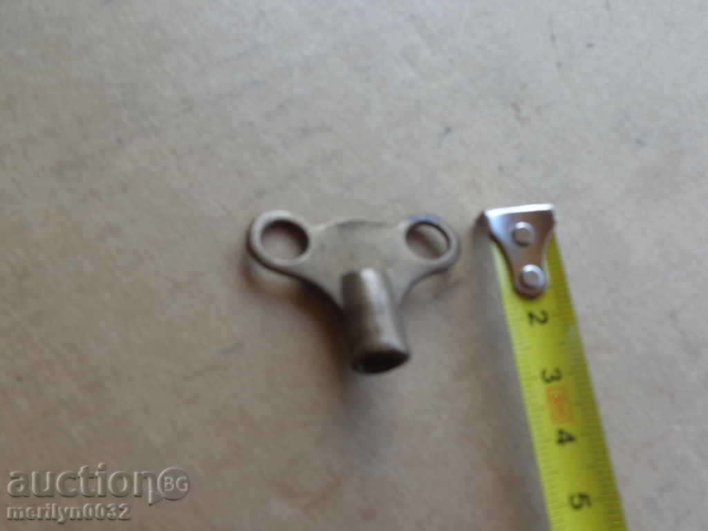 Key for an old clock - 5 Key for an old clock - 5