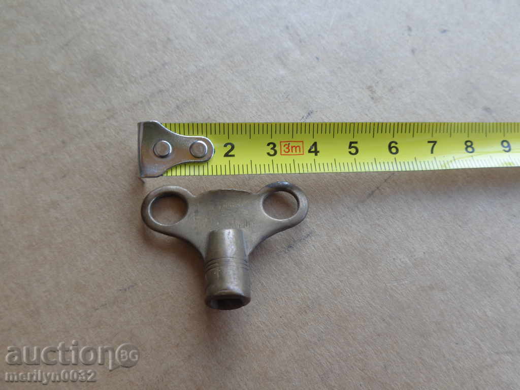 Key for an old clock - 6 Key for an old clock - 6