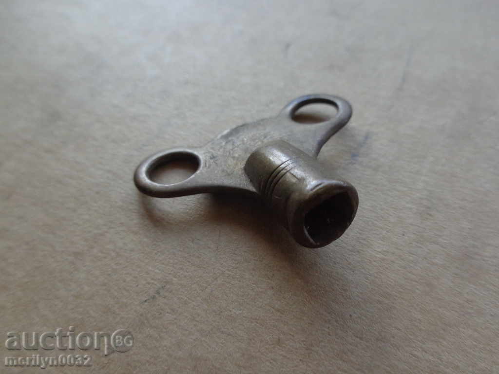 Key for an old clock - 7 Key for an old clock - 7