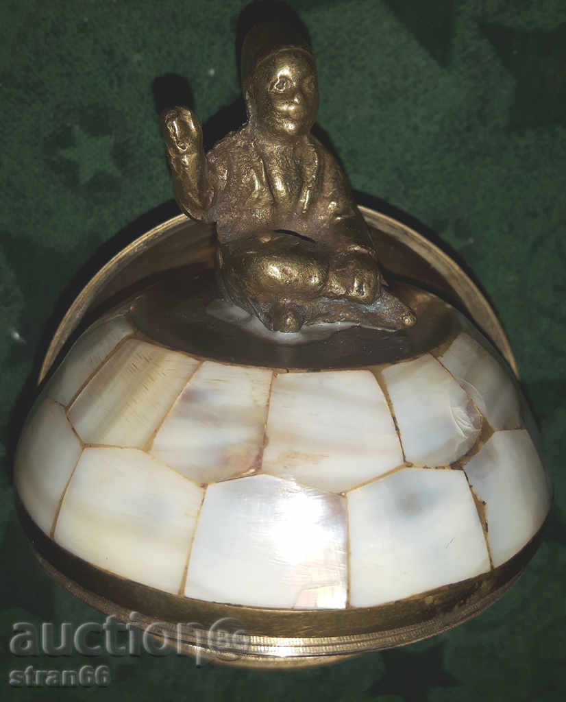 Massive Brass with Sdef! Delightful set - LOT - 4 pcs. with price 240.00 BGN | € 122.71 Massive Brass with Sdef! Delightful set - LOT - 4 pcs. with price 240.00 BGN | € 122.71