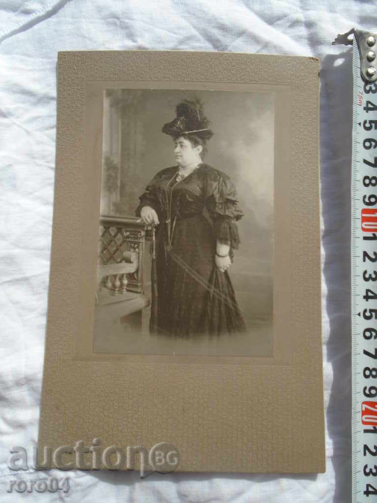 KNOWLEDGE Mistress - CITY TYPE with price 15.00 BGN | € 7.67 KNOWLEDGE Mistress - CITY TYPE with price 15.00 BGN | € 7.67