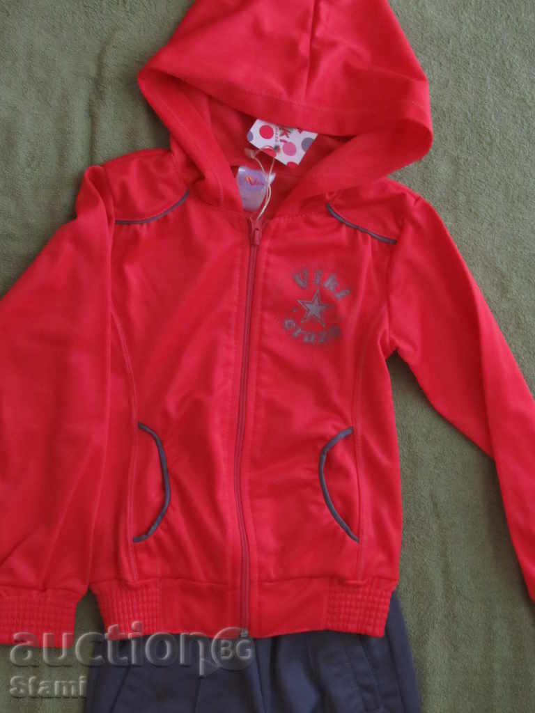 Livrarea Trening fetita, gri si coral, nou, marimea 110